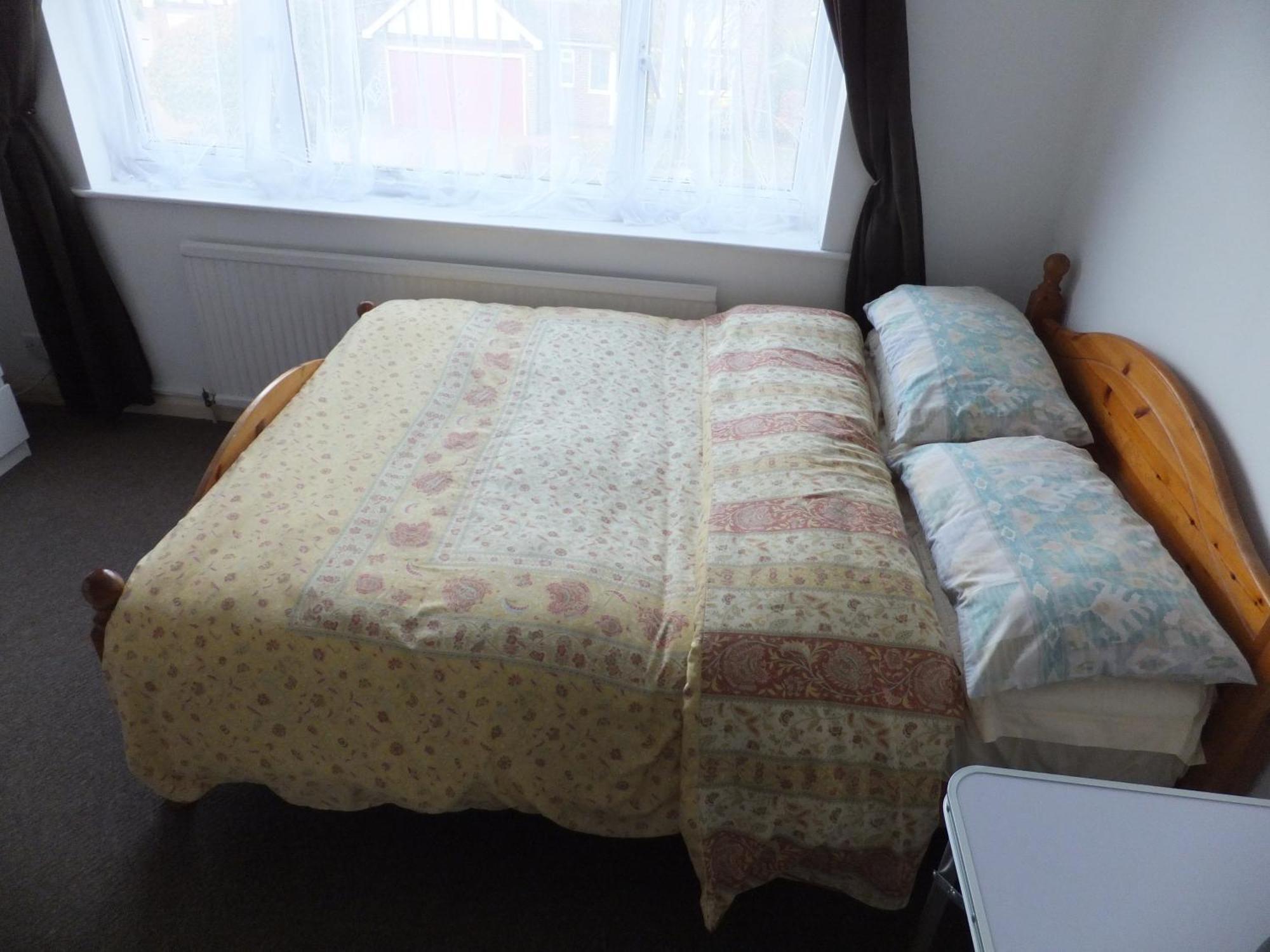 Many Worlds Meet - Eurostar, Wimbledon 30 Mins, Central London, Gatwick 15 Mins - Spacious, Sleeps Up To 16 Plus Cot - Free Wifi, Parking - Next To Lloyd Park, Great For Families, Walkers, Relocators - Ideal For Contractors Croydon Exteriér fotografie
