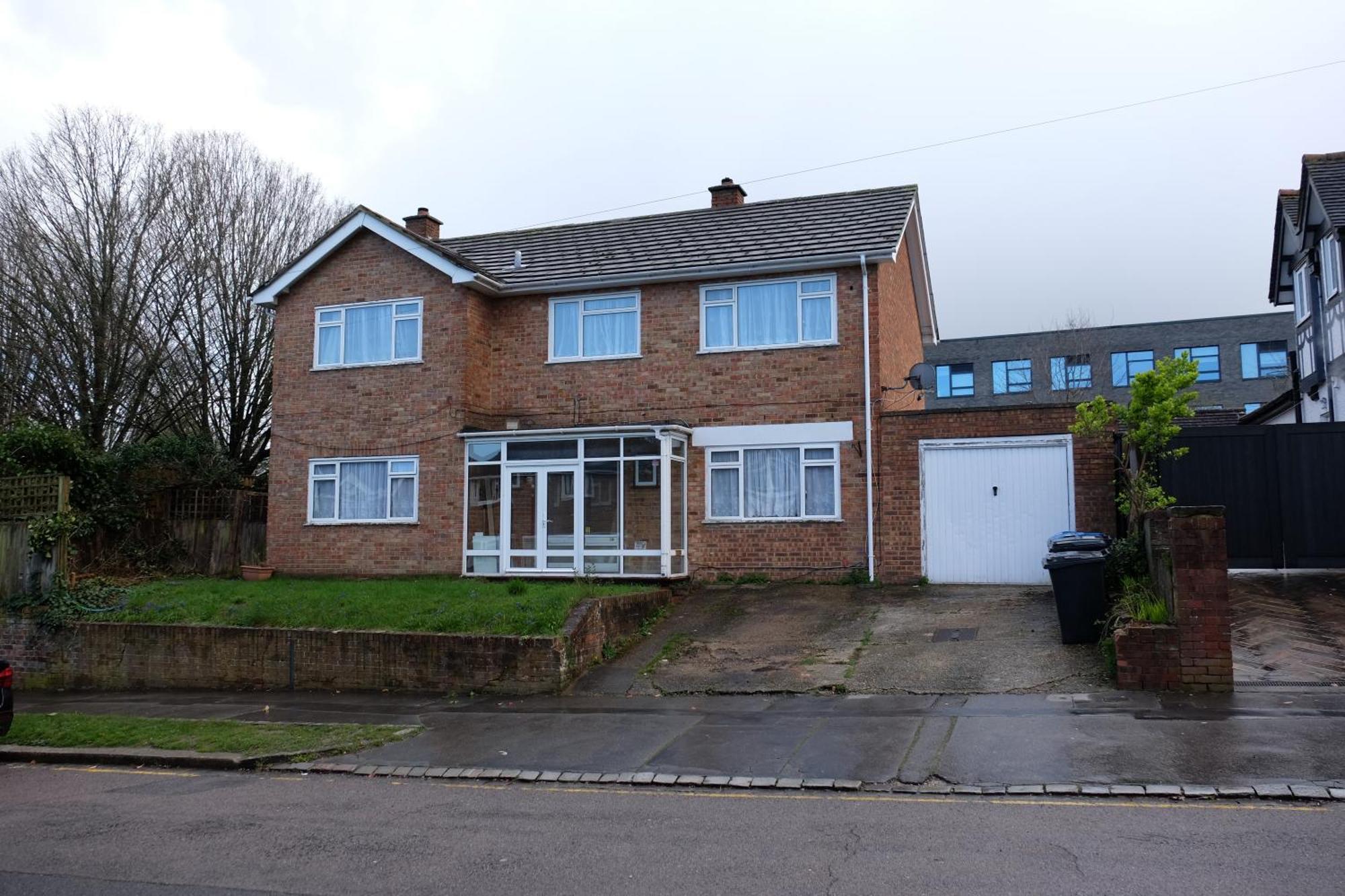 Many Worlds Meet - Eurostar, Wimbledon 30 Mins, Central London, Gatwick 15 Mins - Spacious, Sleeps Up To 16 Plus Cot - Free Wifi, Parking - Next To Lloyd Park, Great For Families, Walkers, Relocators - Ideal For Contractors Croydon Exteriér fotografie