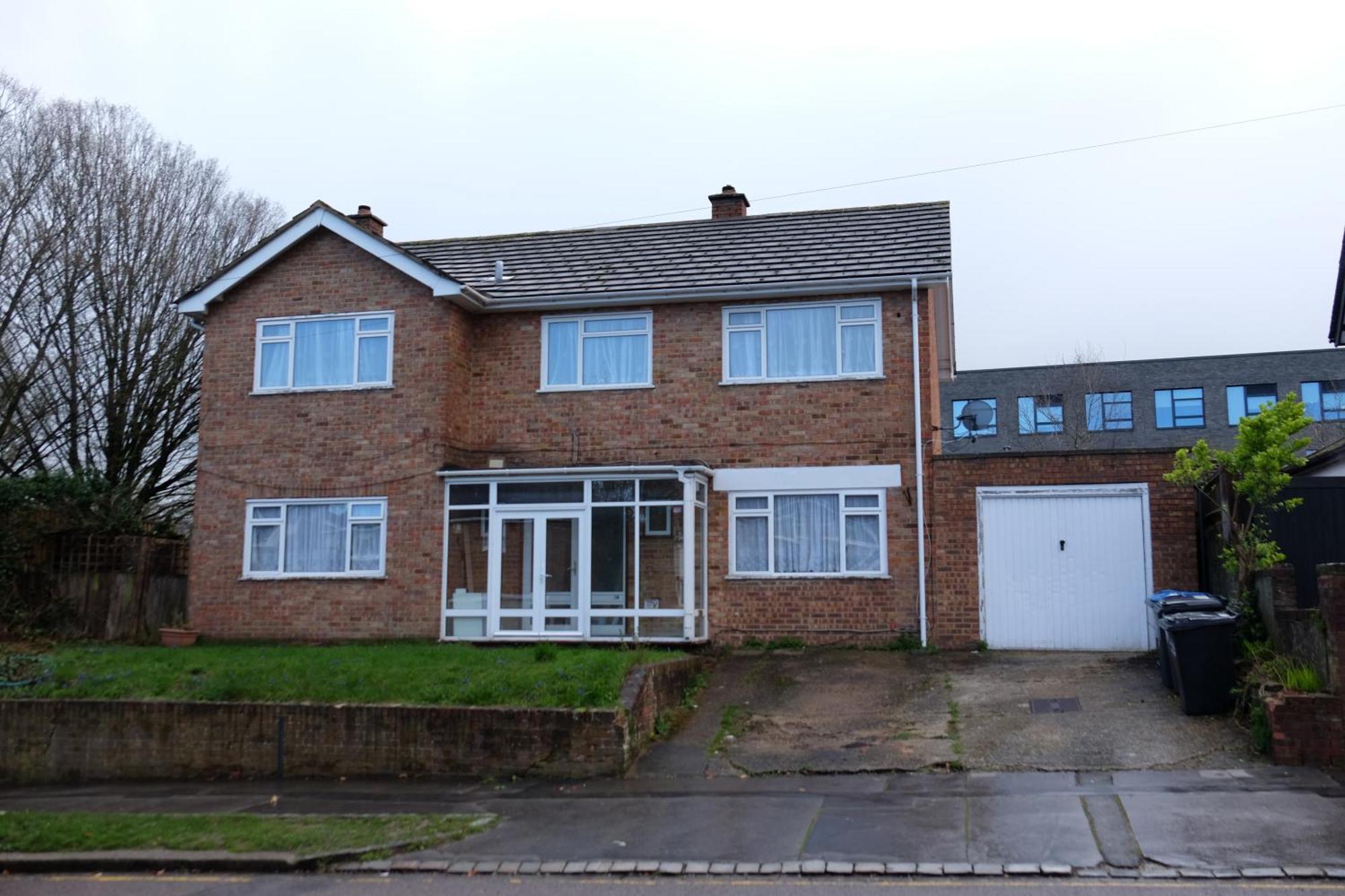 Many Worlds Meet - Eurostar, Wimbledon 30 Mins, Central London, Gatwick 15 Mins - Spacious, Sleeps Up To 16 Plus Cot - Free Wifi, Parking - Next To Lloyd Park, Great For Families, Walkers, Relocators - Ideal For Contractors Croydon Exteriér fotografie